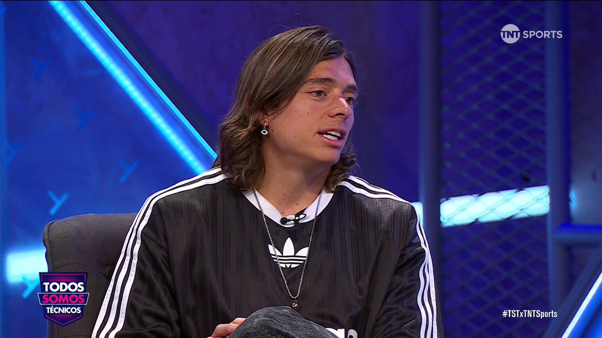🗣⚽🇨🇱 Uno que conoce a Ben y su momento en #LaRoja Joaquín Montecinos, en #TSTxTNTSports, tuvo palabras para Brereton, a quien se le vio muy afectado tras ser reemplazado en en el primer tiempo de la derrota de #LaRoja ante Bolivia. También se refirió a la confianza y lo primordial que es, para él, el creer en uno.