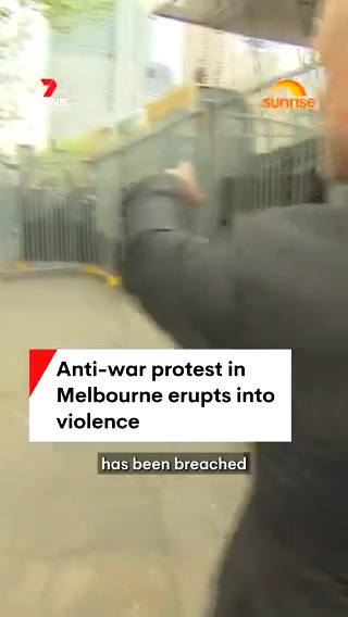 An anti-war demonstration to disrupt the Land Forces 2024 exposition in the CBD has erupted into violence with fences kicked, horses pushed and various projectiles hurled at officers. Police have begun to use capsicum spray and are arresting some protesters. Paul Dowsley #7NEWS