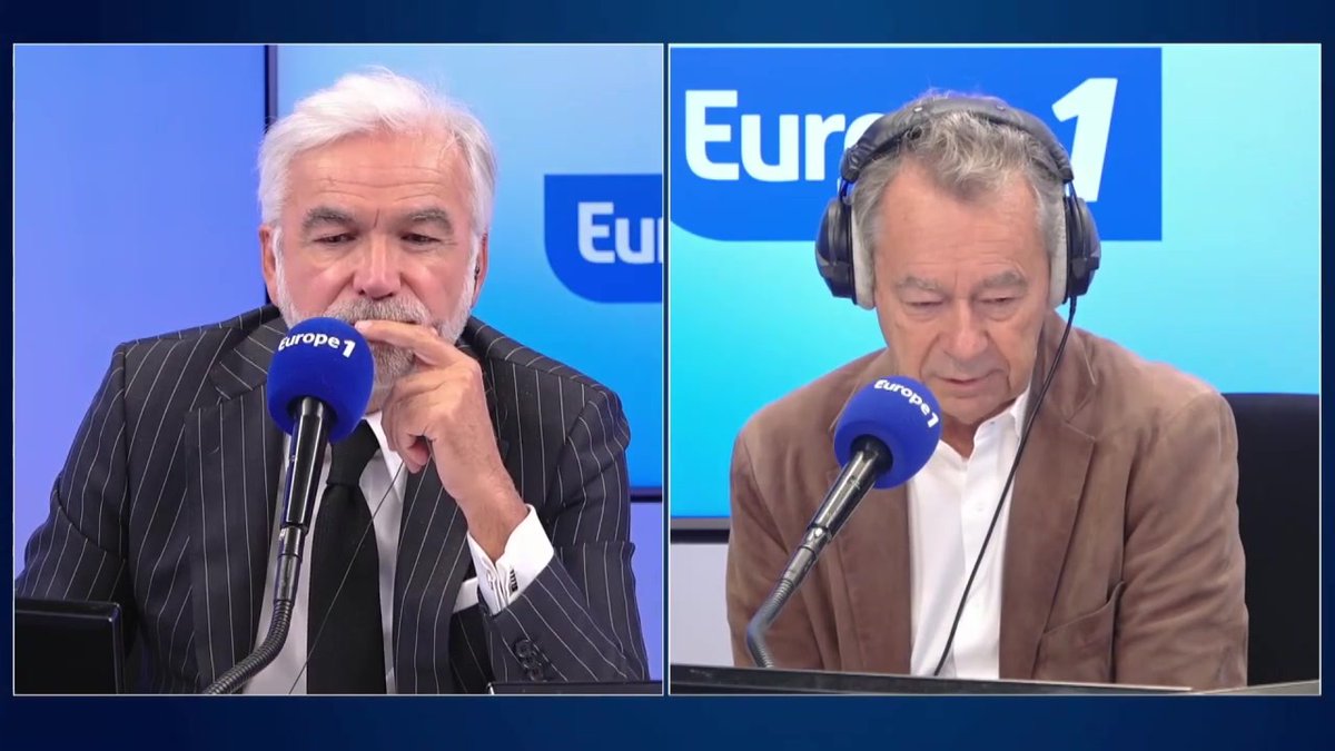 🎙️ L'émotion de Michel Denisot au moment de rendre hommage à Didier Roustan sur Europe 1 !