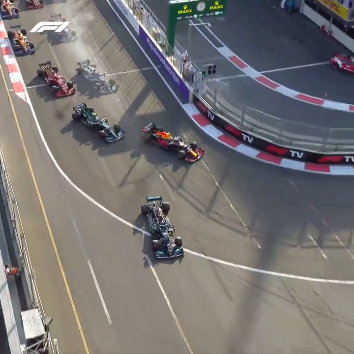 Wait for the scream... Lewis Hamilton locks up at the restart in 2021 and Mark Webber couldn't contain himself 🤣 #F1 #AzerbaijanGP