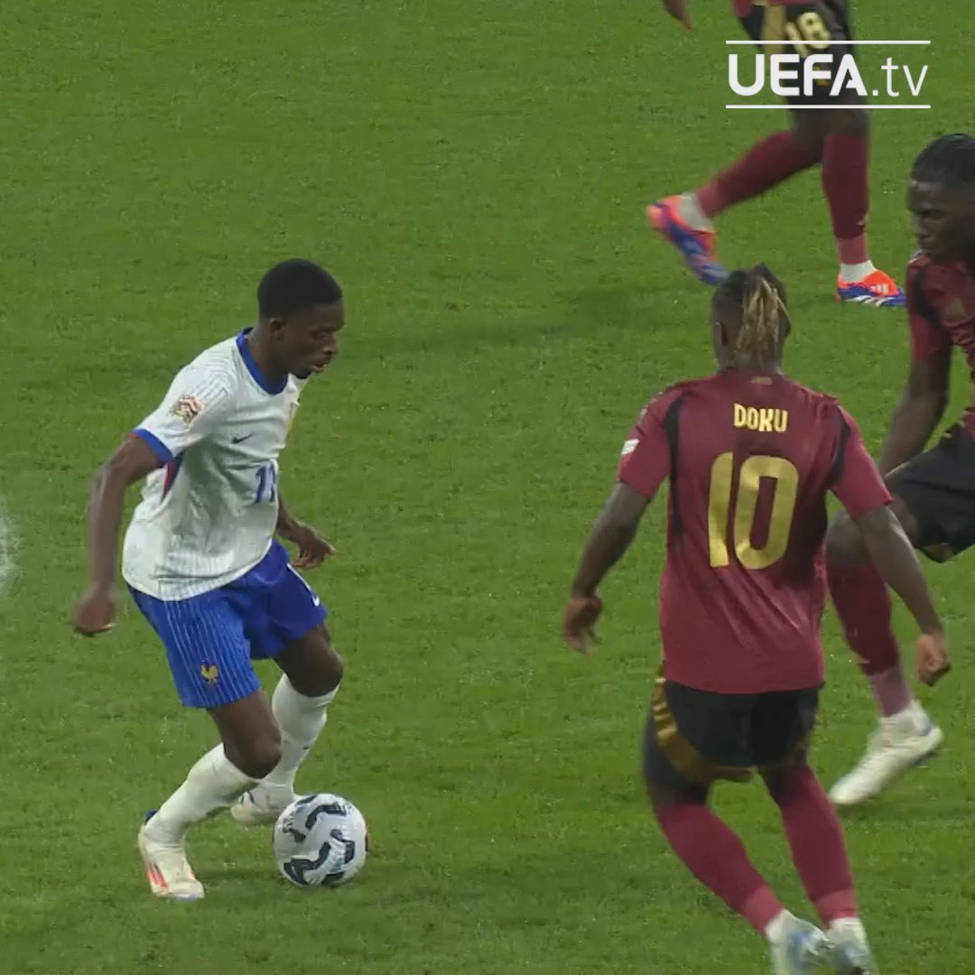 Le petit pont d’Ousmane Dembélé face à la Belgique. 🥜 Même Jérémy Doku en rigole. 😁 🎥 UEFA EURO 🇫🇷