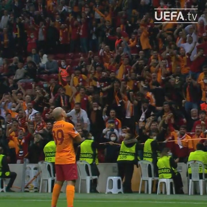 The finish 🔥 The celebration 🥶 #UEL | Galatasaray SK