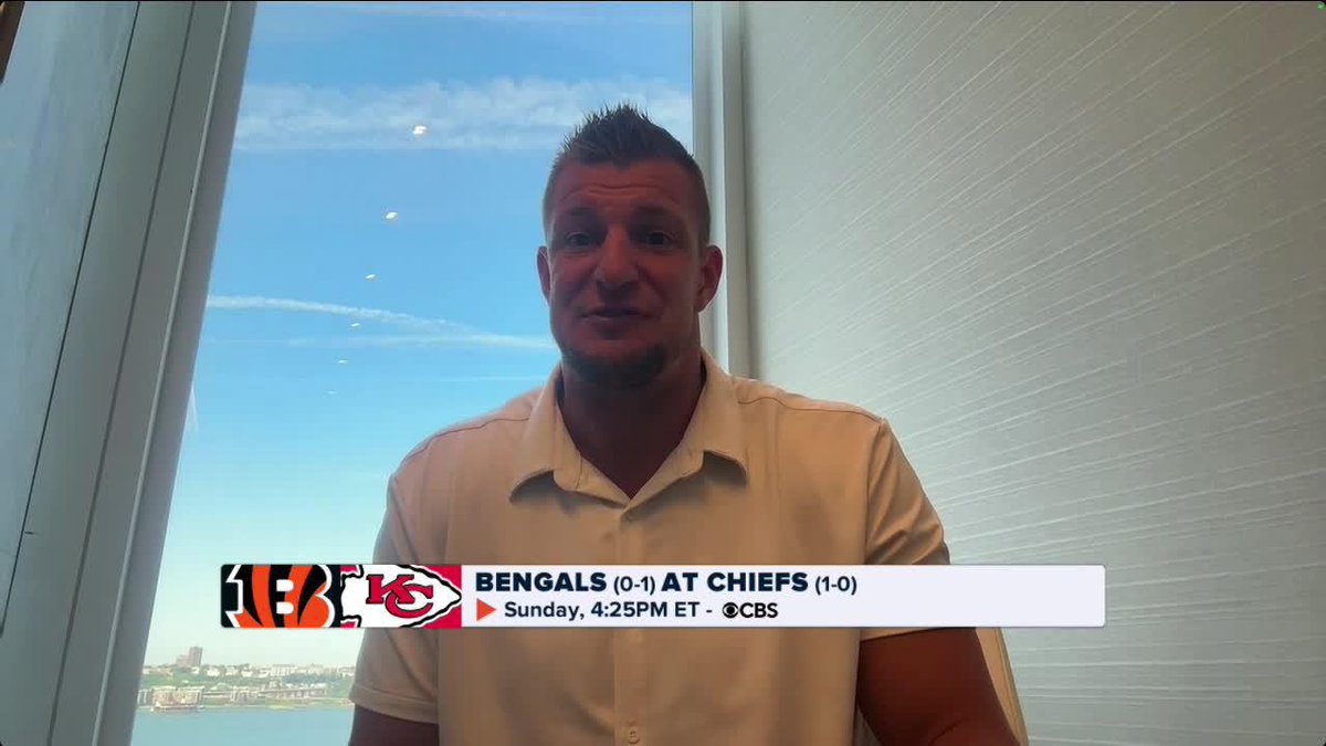 Rob Gronkowski gives his early season AFC North playoff predictions “The Baltimore Ravens and Pittsburgh Steelers will be going to the playoffs. The Cleveland Browns and Cincinnati Bengals will in the mix, they’ll be fighting, but they will not make it”