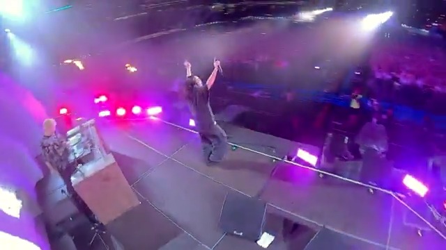 “世界一ずぶぬれになる音楽フェス”とコラボ #CreepyNuts 初の野外ワンマンライブを開催💦 期待度も注目度もMAXのスペシャルライブを ちょっとだけ公開👀 Creepy Nuts SPECIAL ONE MAN LIVE ～from #S2OJAPAN2024 ～ 🟥9/15（日）午後7:00～ #WOWOW Creepy Nuts S2OJAPAN【公式】