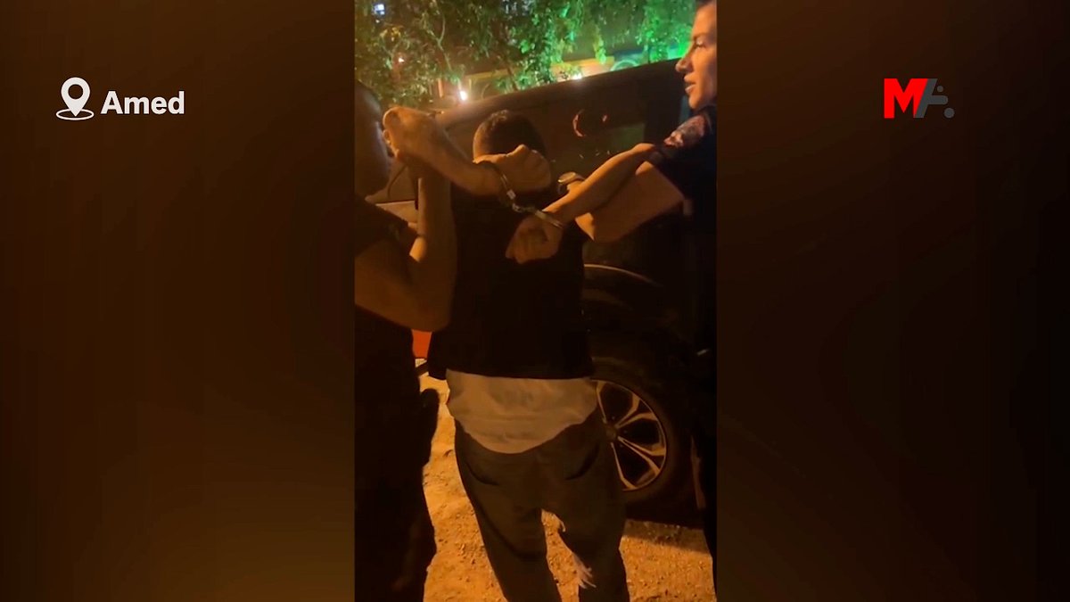 Polisler bir genci darp ederek ters kelepçeyle gözaltına aldı, yurttaşlar tepki gösterdi