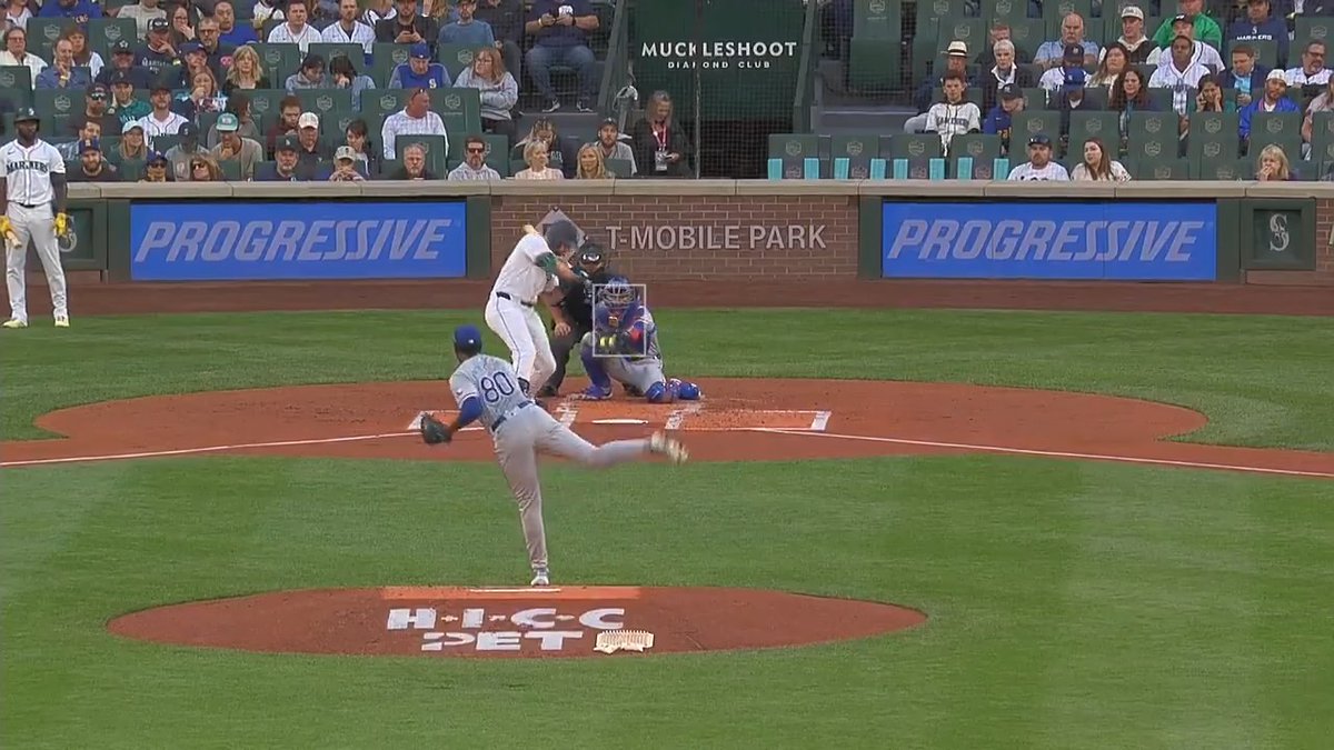 Kumar's first MLB K! ๐