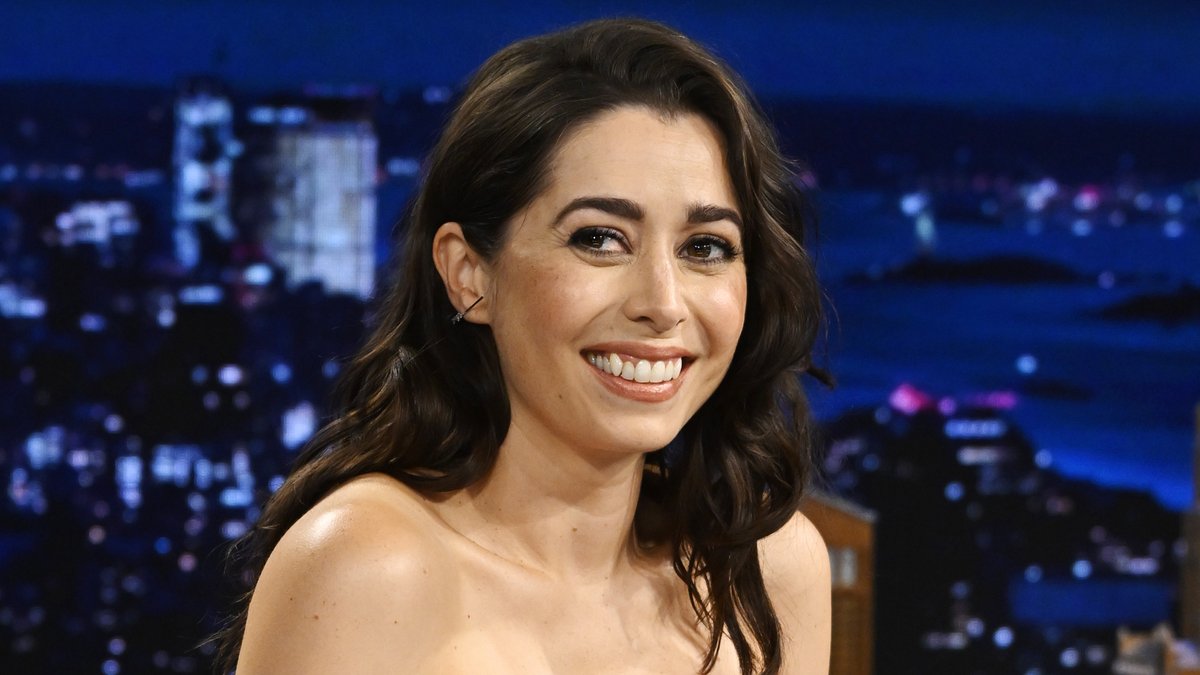 Cristin Milioti reacts to Colin Farrell’s transition into Oz Cobb in #ThePenguin! #FallonTonight