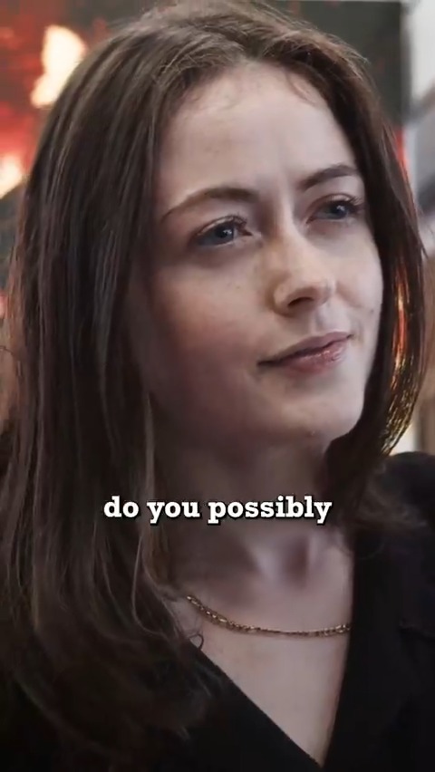 Right-wing journalist confronts a trade unionist. It doesn't go well.