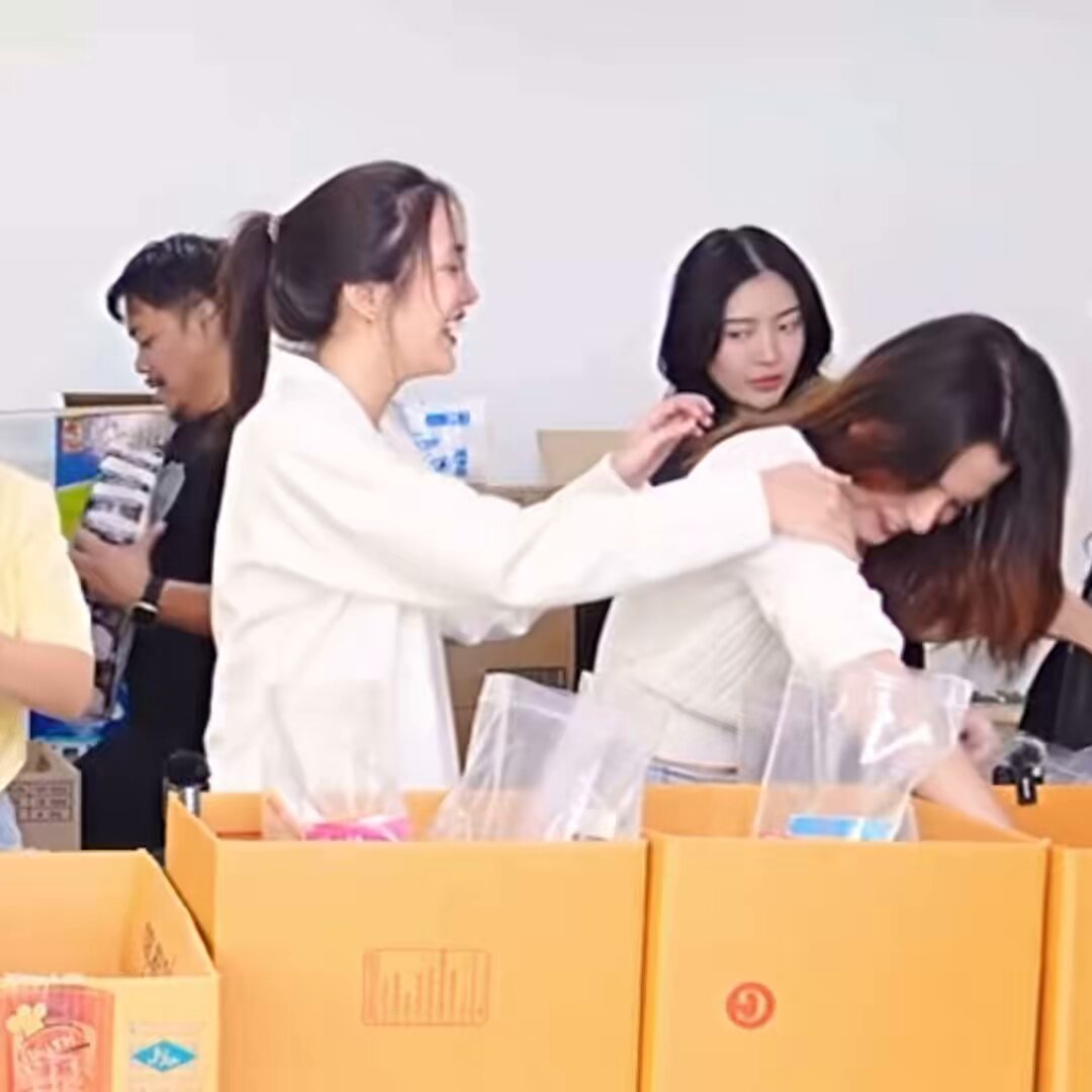 the happiness we deserve. 🥰 once again, HAPPY FREENBECKY DAY :👩🏻‍🤝‍👩🏼🤍) #ฟรีนเบค #FreenBecky #ฟรีนเบคปันน้ำใจเพื่อนหญิง