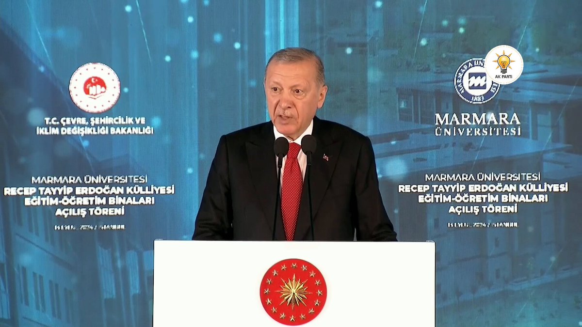 Cumhurbaşkanımız Recep Tayyip Erdoğan: Hem 27 Mayıs öncesinde hem de 12 Eylül Darbesi öncesinde emellerine ulaşmak için hep gençleri kullandılar.