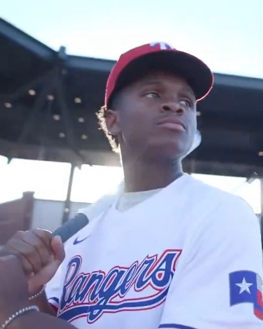 “Without my father, I wouldn’t be a baseball player.” ❤️ In the face of tragedy, Texas Rangers Youth Academy alum and HBCU Miles College commit Trace Spann represents the best qualities of #NIKERBI, his community, and all of baseball ⚾ 👏