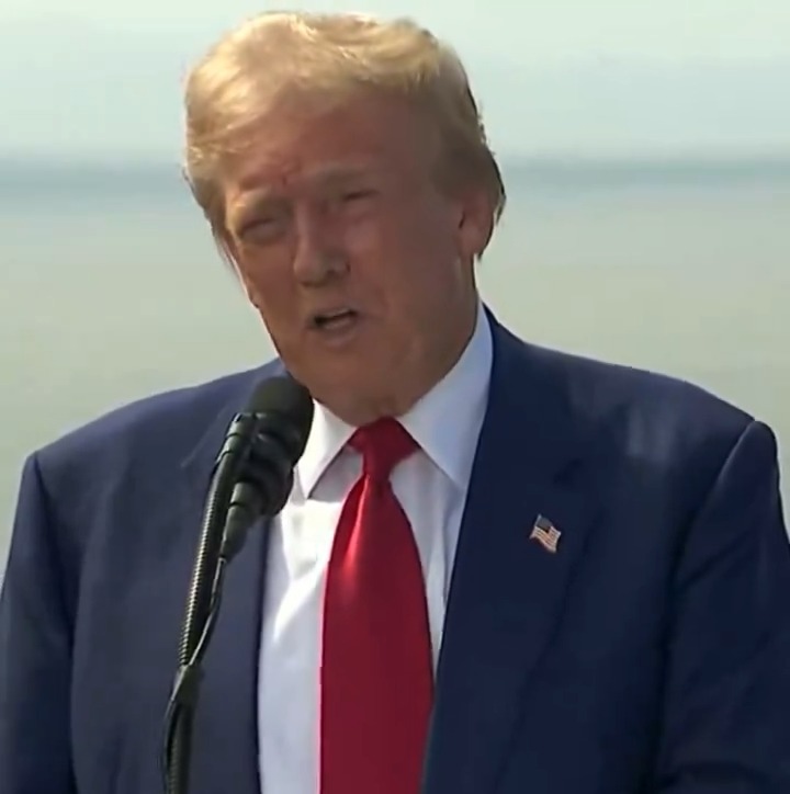 BREAKING: After being accused of being unhinged and not talking about his policies at the debate, Trump just now went off on Kamala Harris at a California Press Conference, claiming she's lying about working at McDonalds, even though she DID work at McDonalds. How the heck can people think this guy actually should run this country again?