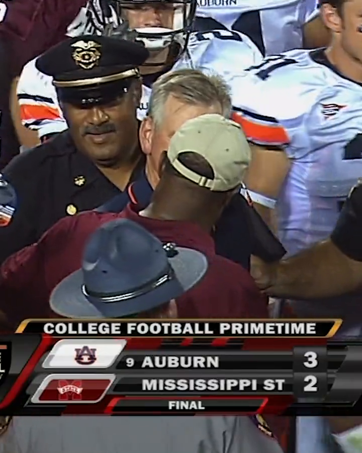 That time Auburn Football defeated Mississippi State 3-2 😱 It is the only football game in SEC history to finish with that score 😮