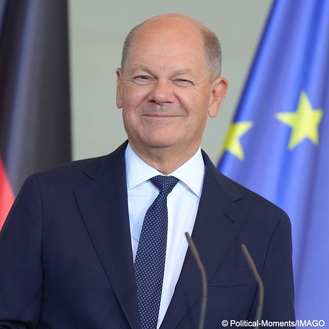 Olaf Scholz explains why Germany signed a labor deal with Kenya today to take in 250 000 "skilled and semi-skilled Kenyan workers". He says that openness is one of Germany’s greatest strengths 🇩🇪🇰🇪