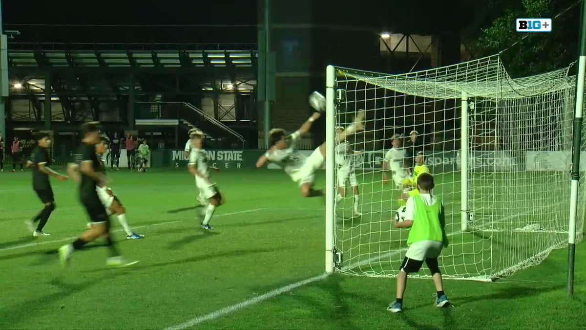 The craziest save you’ll see😱