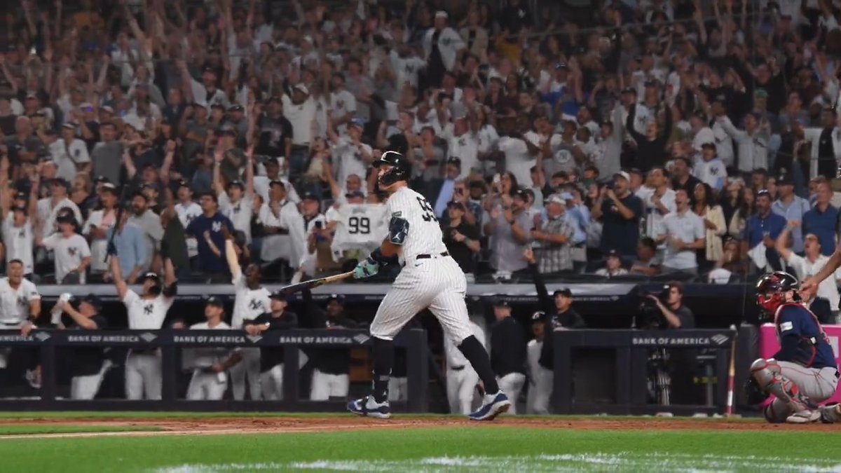 I just got chills (via MLB)