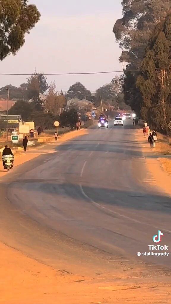 This is the Motorcade of the Vice President of Tanzania , Dr. Otto Biteko!