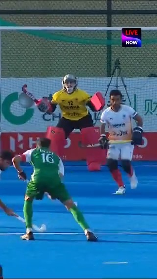 Today, India's 🇮🇳 Goal Keeper stood like a Wall 🧱 saved almost 5 Penalty Shootouts 👏🏻 Krishan Pathan (Goal Keeper) is a Unsung Hero of this Match 🇮🇳 🆚 🇵🇰 #INDvPAK #INDvsPAK