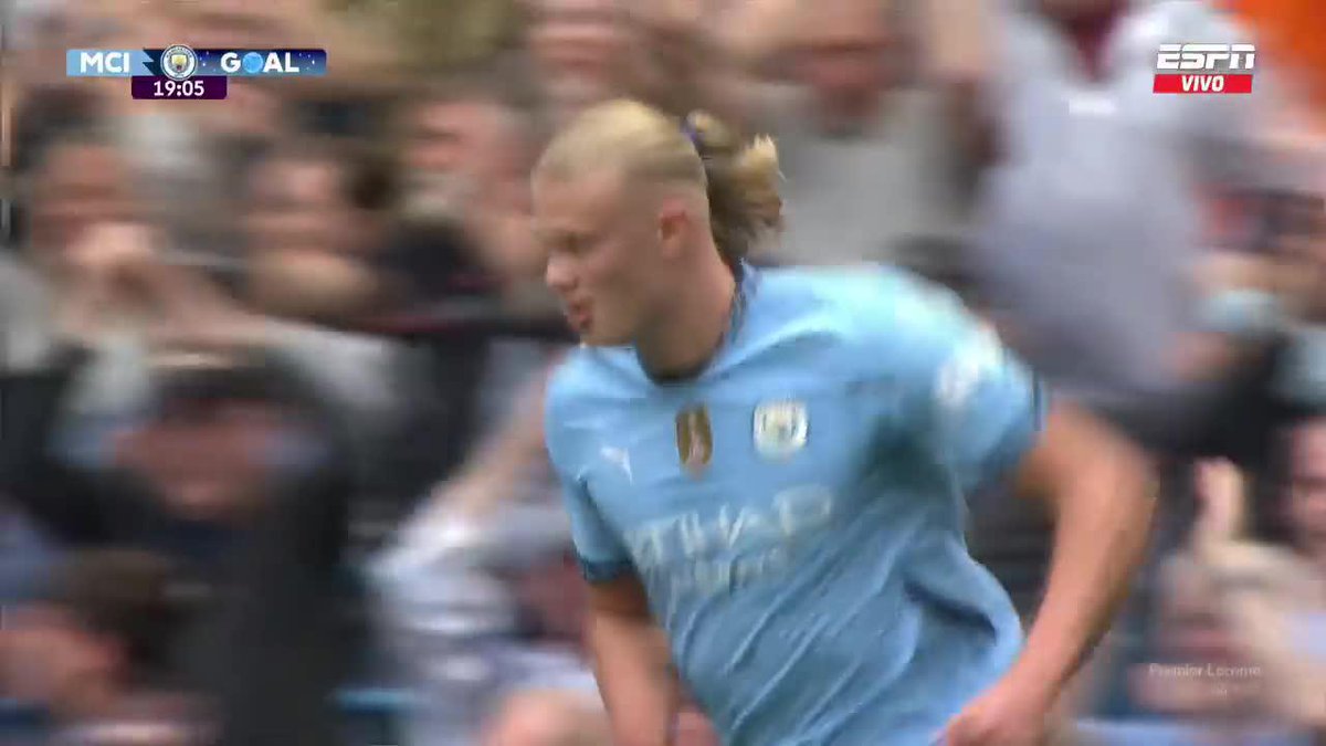 Un día normal en la oficina de Erling Haaland. Lleva 8 GOLES en 4 partidos en esta nueva Premier, y contando… Una barbaridad. 🤖