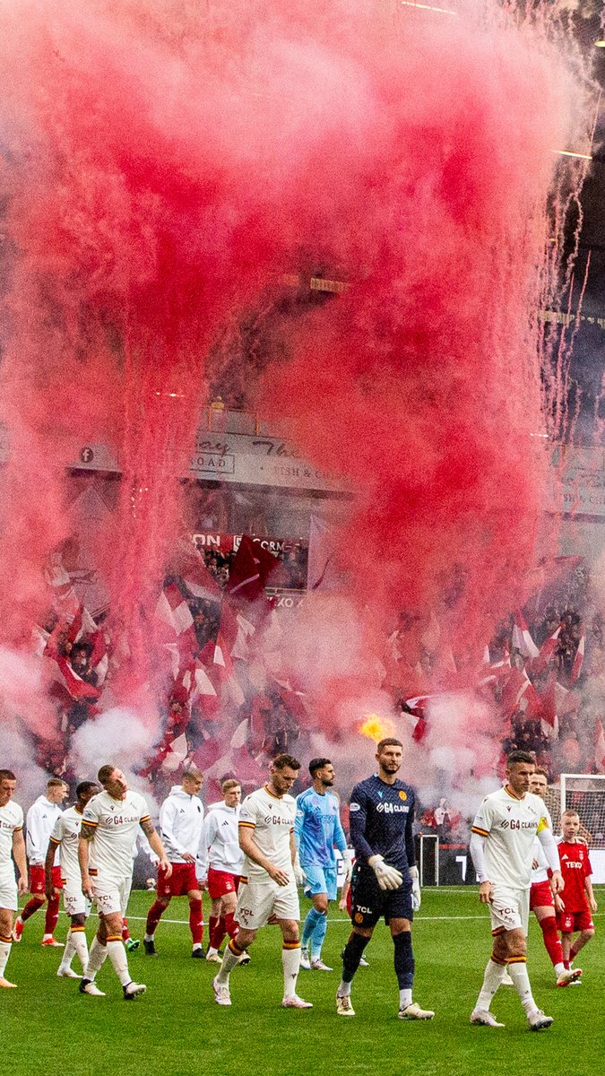 The North East is Red and White 🔴 ⚪