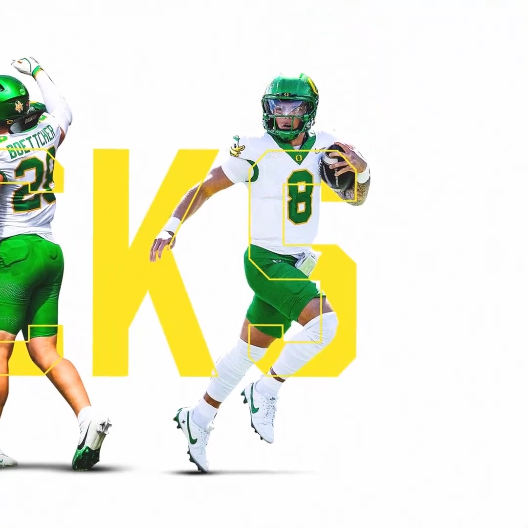 Statement made. @OregonFootball defeats the Beavers 49-14. #GoDucks
