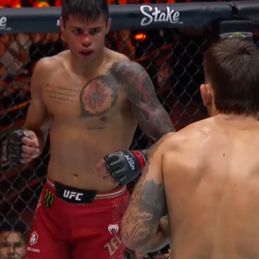 ¿Quién ganó? Ambos dejaron todo en el octágono! #NocheUFC [ #UFC306 موسم الرياض | Riyadh Season ]