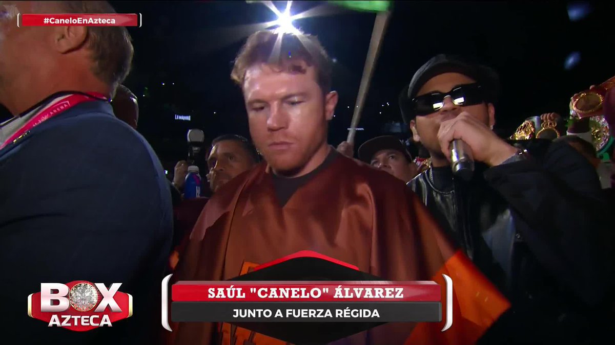 ¡El momento del CAMPEÓN! 👊🇲🇽 Saúl 'Canelo' Álvarez, con el grupo Fuerza Regida, sube al ring para su pelea contra Edgar Berlanga 🔥 #BoxAzteca #CaneloEnAzteca 🥊 🔴 EN VIVO: