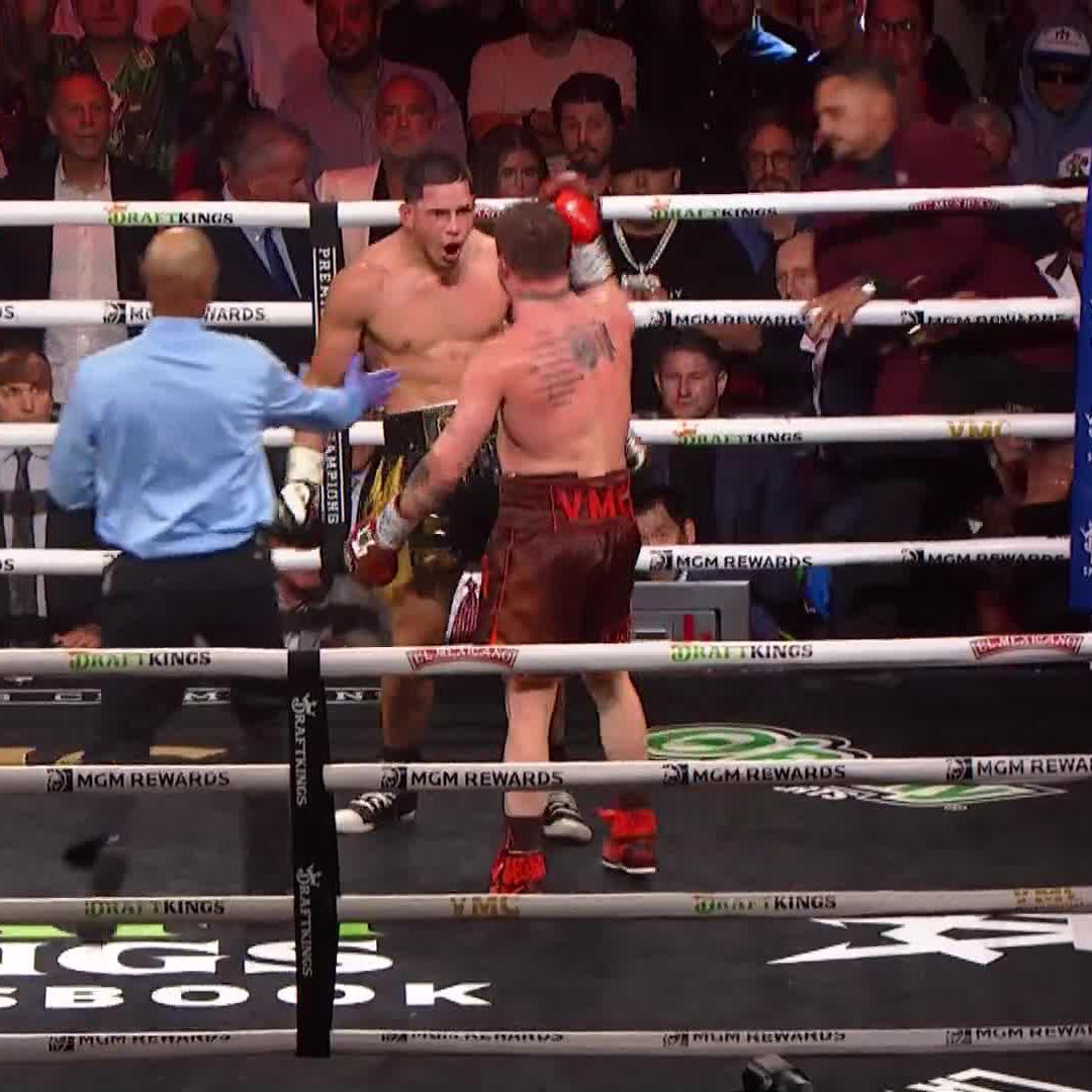 There's NOTHING like boxing in Vegas on Mexican Independence weekend. 🇲🇽 RESPECT 🇵🇷#CaneloBerlanga