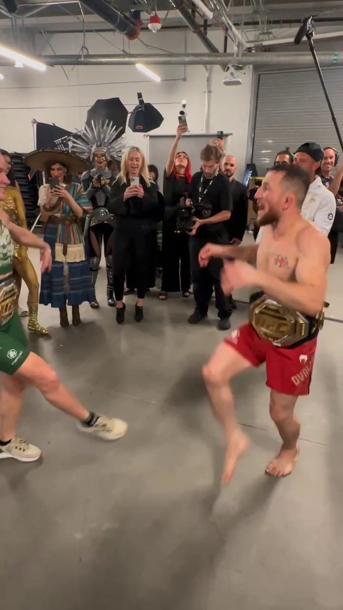 That CHAMP dance hit different 🔥 #NocheUFC Valentina The Bullet Shevchenko | Merab “The Machine” Dvalishvili