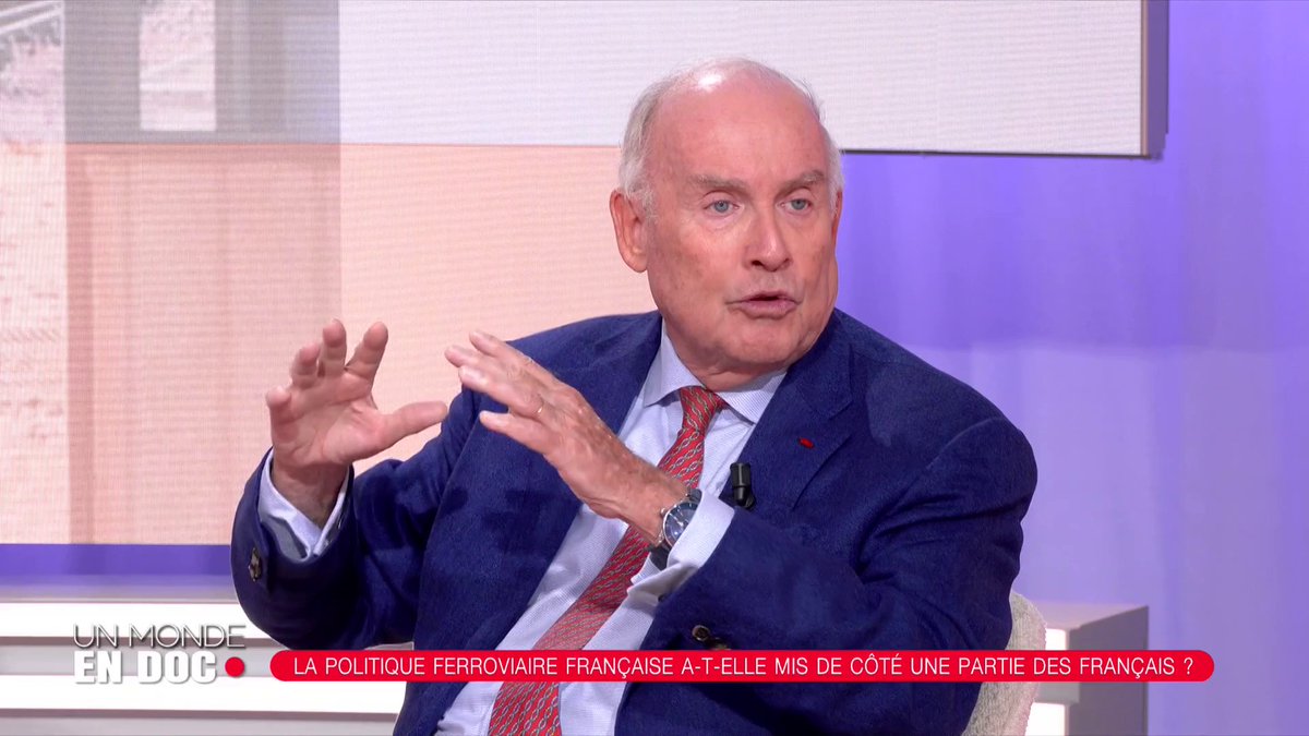 #Train "Il y a une mauvaise desserte de certains territoires en France, il faudra un jour envisager une nouvelle ligne de #TGV partant de Paris pour desservir le centre du pays, chainon oublié de notre réseau ferré" Dominique Bussereau avec Rebecca Fitoussi dans #UMED Groupe SNCF