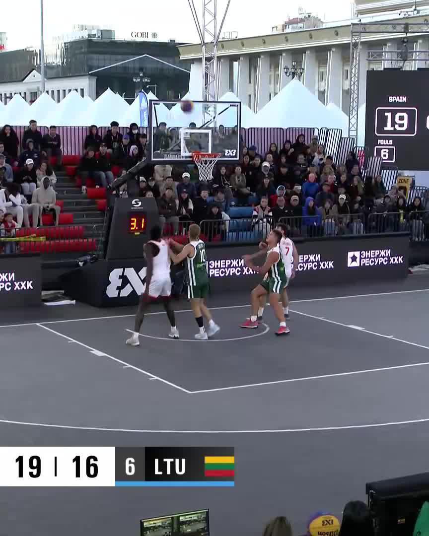 🇪🇸🥉 ESPAÑA se cuelga la medalla de bronce en el Mundial #3x3U23 tras ganar a Lituania ✨ ¡Enhorabuena, chicos!