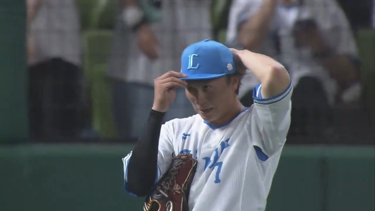 守備で見せた‼️ 埼玉西武 #金子侑司 選手がスライディングキャッチ✨ スタンドのファンも大歓声👏 #ありがとうねこさん #seibulions 👇ライブ配信はこちら！