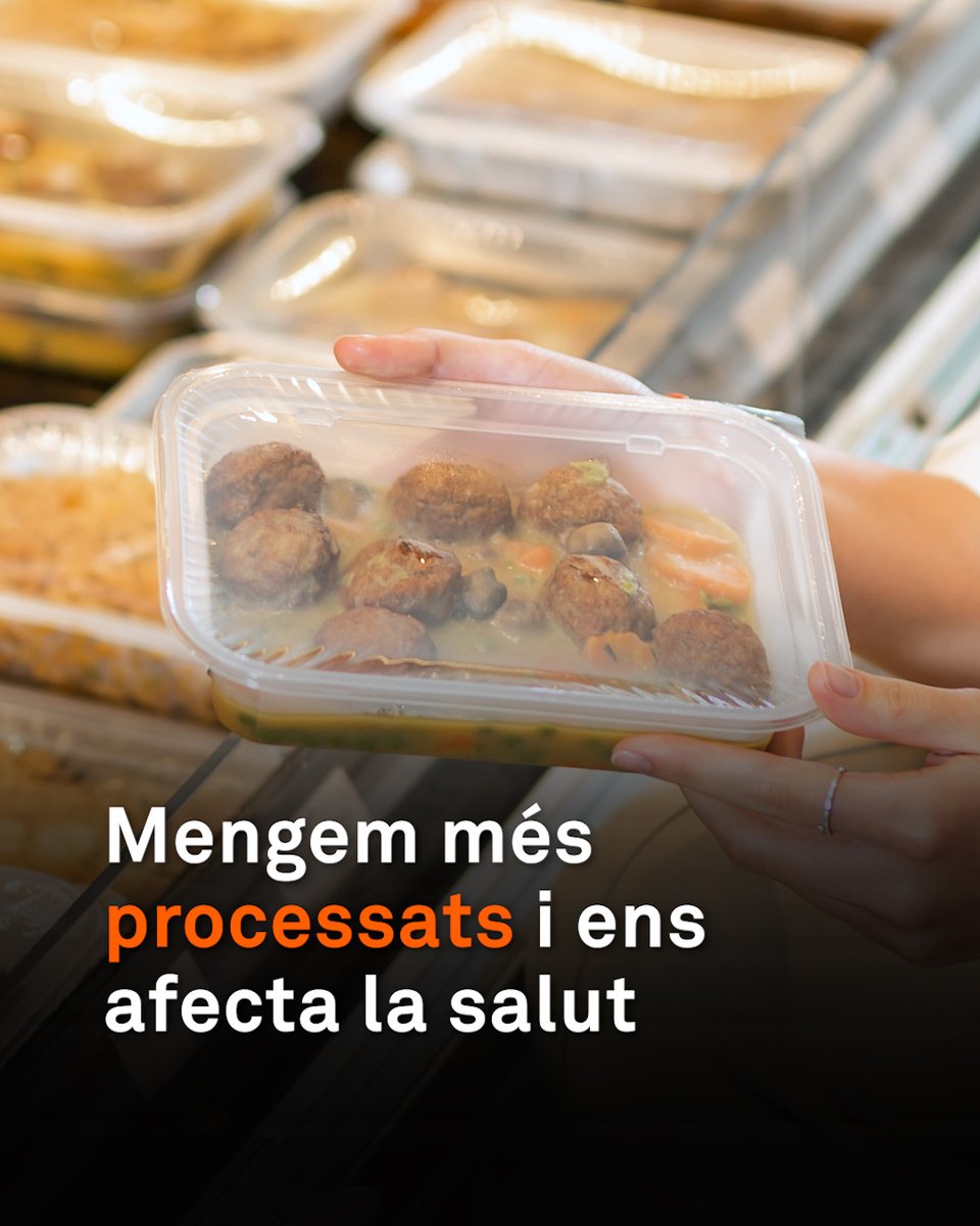 Obre la nevera i mira què hi tens. Quants aliments precuinats hi ha? Catalunya és líder en consum de menjar processat. La salut se’n ressent i, no només això, perdem habilitats culinàries i hàbits. "Teníem la millor dieta del món i l'estem abandonant”