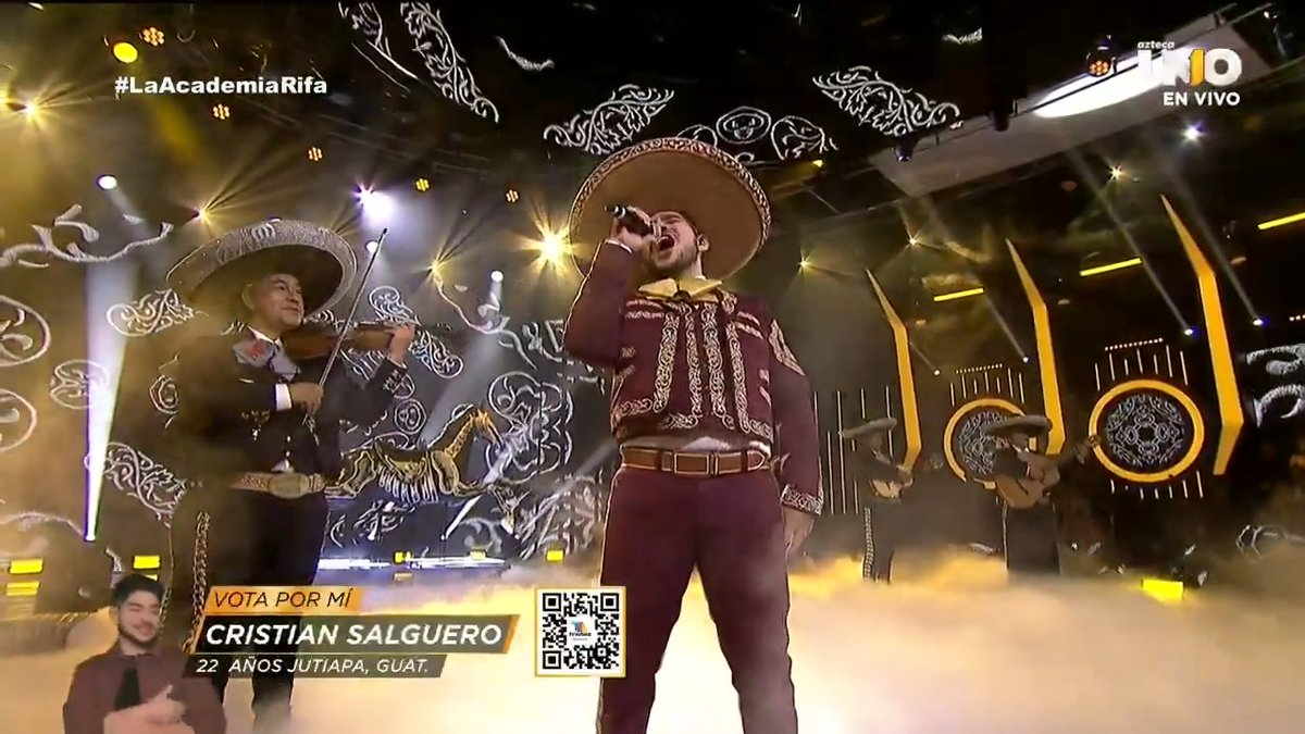 #CristianSalguero ya tiene corazón mexicano y lo demostró al cantar con el alma "𝗘𝗟 𝗥𝗘𝗬" de #VicenteFernández 🤠🎵. ¡Dinos todo lo que pienses de su presentación! 👇🏼✨ #LaAcademiaRifa #LaAcademia #TeCambiaLaVida 🔴 EN VIVO ahora: