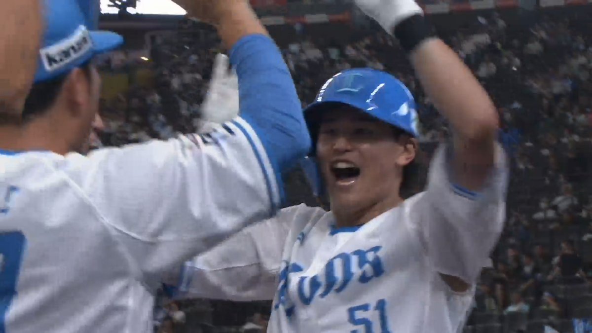#西川愛也 選手が放った打球はライトスタンドへ！ 試合終盤に、欲しかった先取点を手にします！ #埼玉西武ライオンズ #seibulions #やる獅かない #西武ブルー