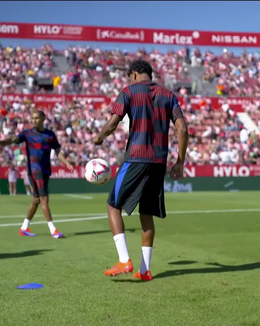 Tiene que ser jodido tener el equipo lleno de Brasileños y que lo más parecido a Neymar actualmente sea de la masia