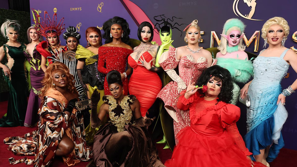 RuPaul's Drag Race stars shoot down the claim that they walked out during The Traitors' win at the #Emmys.