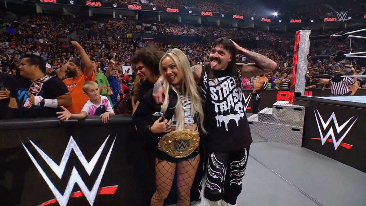 Looks like there's trouble ... in paradise! #WWERaw