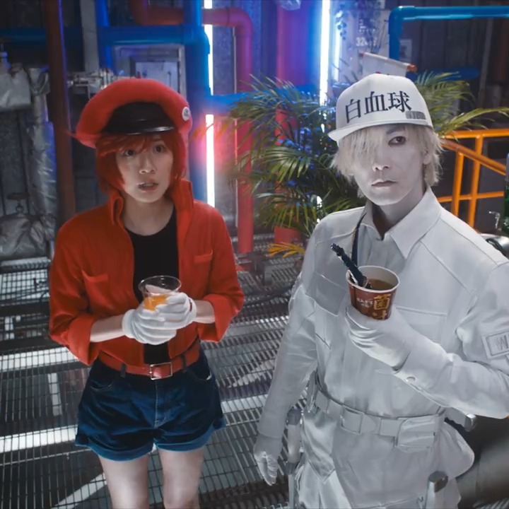 🔴#映画はたらく細胞 本予告解禁記念⚪️ ⋱映像お届けに参りました！キャンペーン⋰ 酸素を運ぶ赤血球のように 本予告をみんなに届けよう📦 ⓵映画『はたらく細胞』公式 ＆ 『はたらく細胞』公式 をWフォロー ⓶本投稿に「🔴⚪️」をつけ引用ポスト 10/9実施✨世界最速プレミア上映✨に10組20名様ご招待 12/13公開🎬