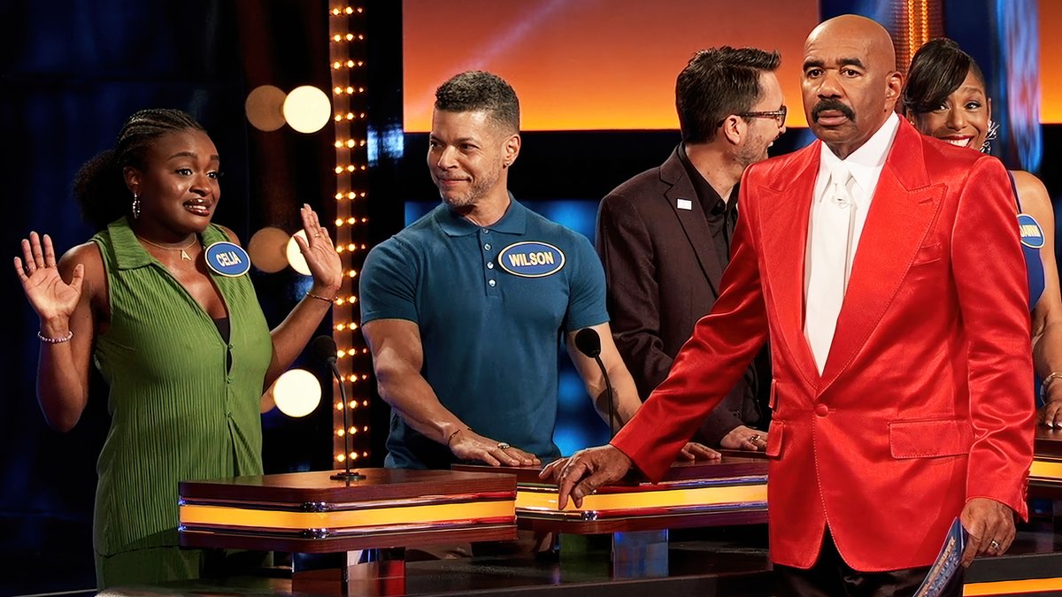 🚨NEW - Trek Family Feud! The #StarTrek Fam on Celebrity Family Feud! Sonequa Martin-Green, Dawnn Lewis, Wil Wheaton, Celia Rose Gooding, and Wilson Cruz had fun with Steve Harvey taking on the Deadliest Catch crew last night! 🚀WATCH: