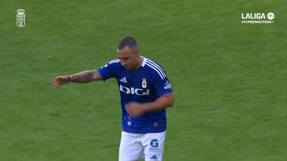 🙌 Te estaría aplaudiendo 24/7 #RealOviedo 🔵⚪