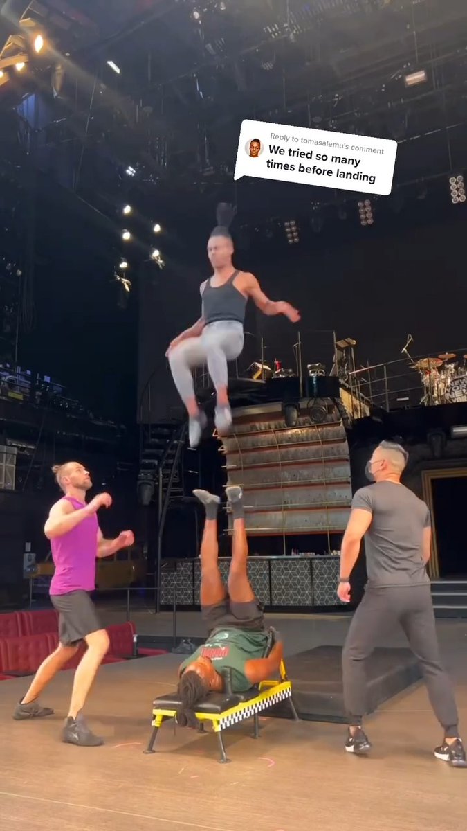 Tamrat and Tomas proving practice makes perfect 👏 #MadAppleLV