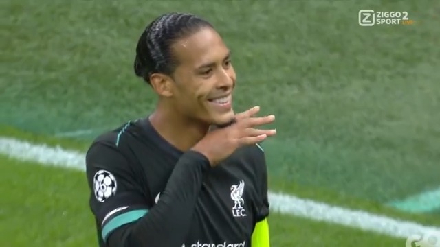 Ja ja, 𝐁𝐈𝐆 𝐕𝐈𝐑𝐆! 🦁❤️ Virgil van Dijk kopt Liverpool op een 2-1 voorsprong! 🫡 #ZiggoSport #UCL #MILLIV