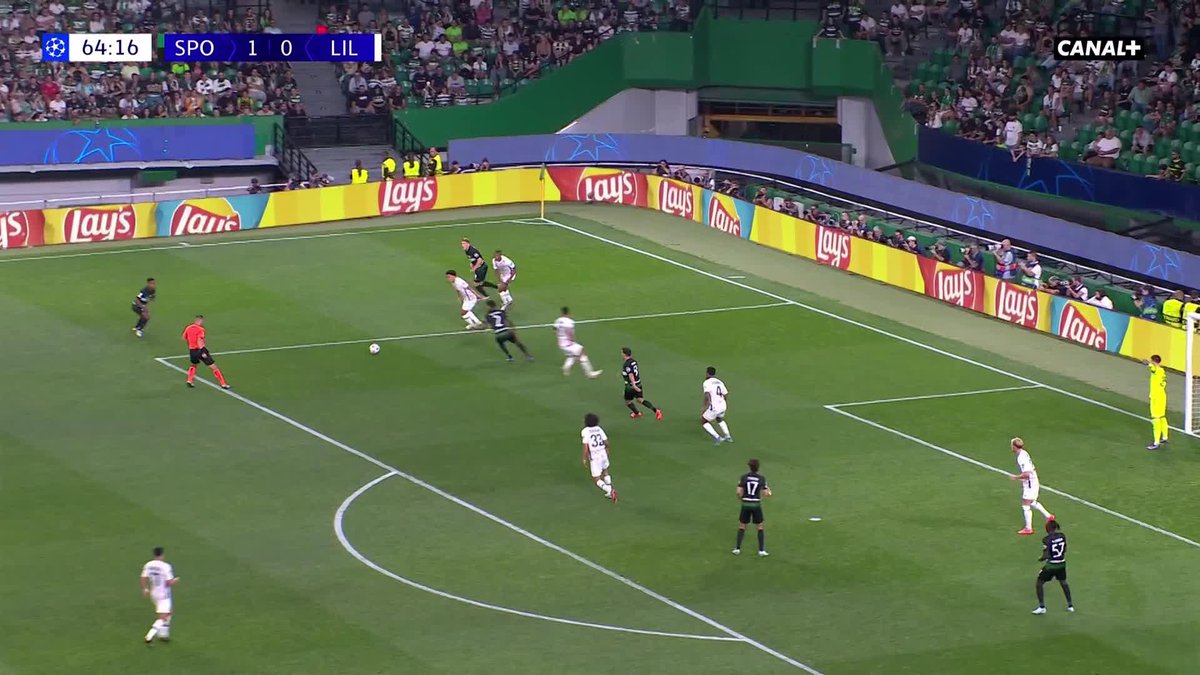 IL EST COMPLÈTEMENT MARBRÉ CE DEBAST 🇧🇪🤯🤯 !! C’EST QUOI CE PÉTARD CONTRE LILLE ? 🧨 Pauvre Chevalier. 🎥 CANAL+ Foot