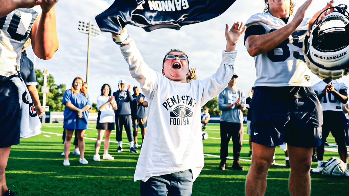 We have a new member of our team! Welcome to the family, Gannon Jr. 🤍