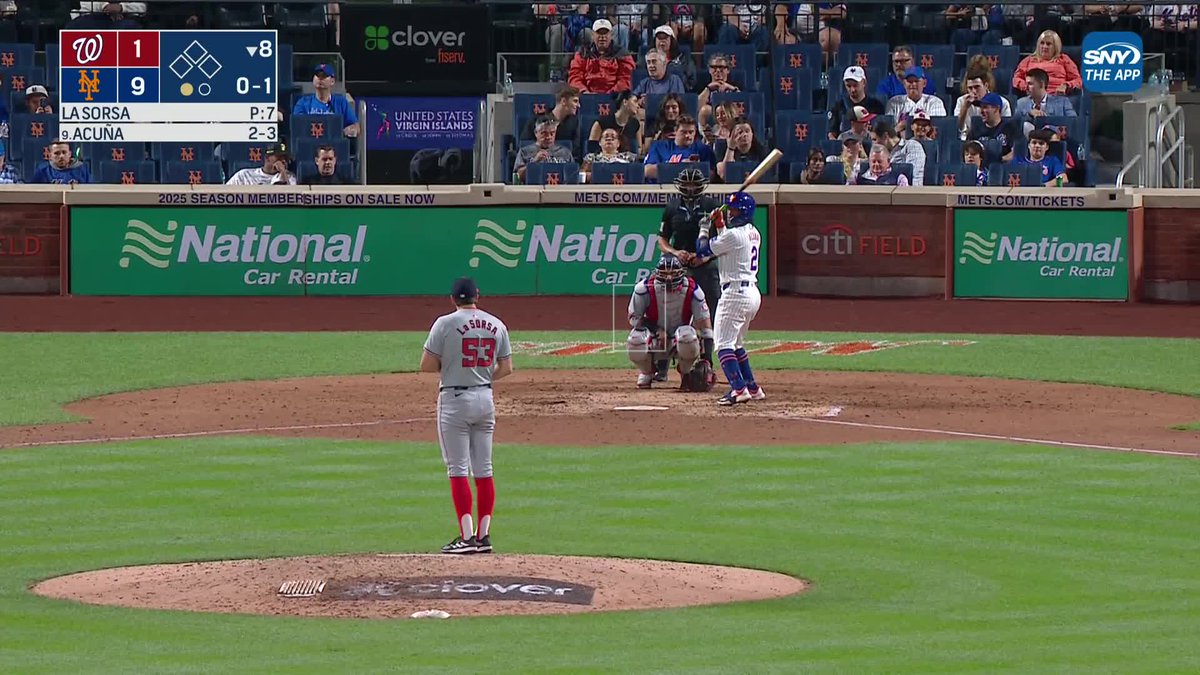 First big league homer for Luisangel Acuña!