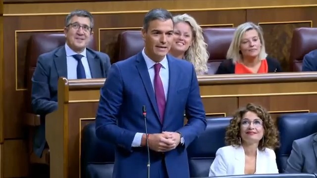 No es que usted no sea presidente del Gobierno porque no quiera , sino porque los españoles le dijeron que tenía que continuar en la oposición durante 4 años. Pedro Sánchez a Feijóo en el Congreso
