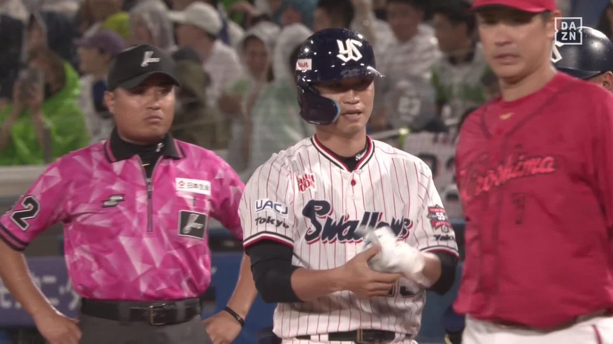 ／ 後世に伝えたい、この技術 ＼ #青木宣親 代打で見事なセンター前 現役引退表明後初の打席 カープファンからも大きな拍手 ⚾プロ野球(2024/9/18) 🆚ヤクルト×広島 📱Live on DAZN #DAZNプロ野球 #swallows