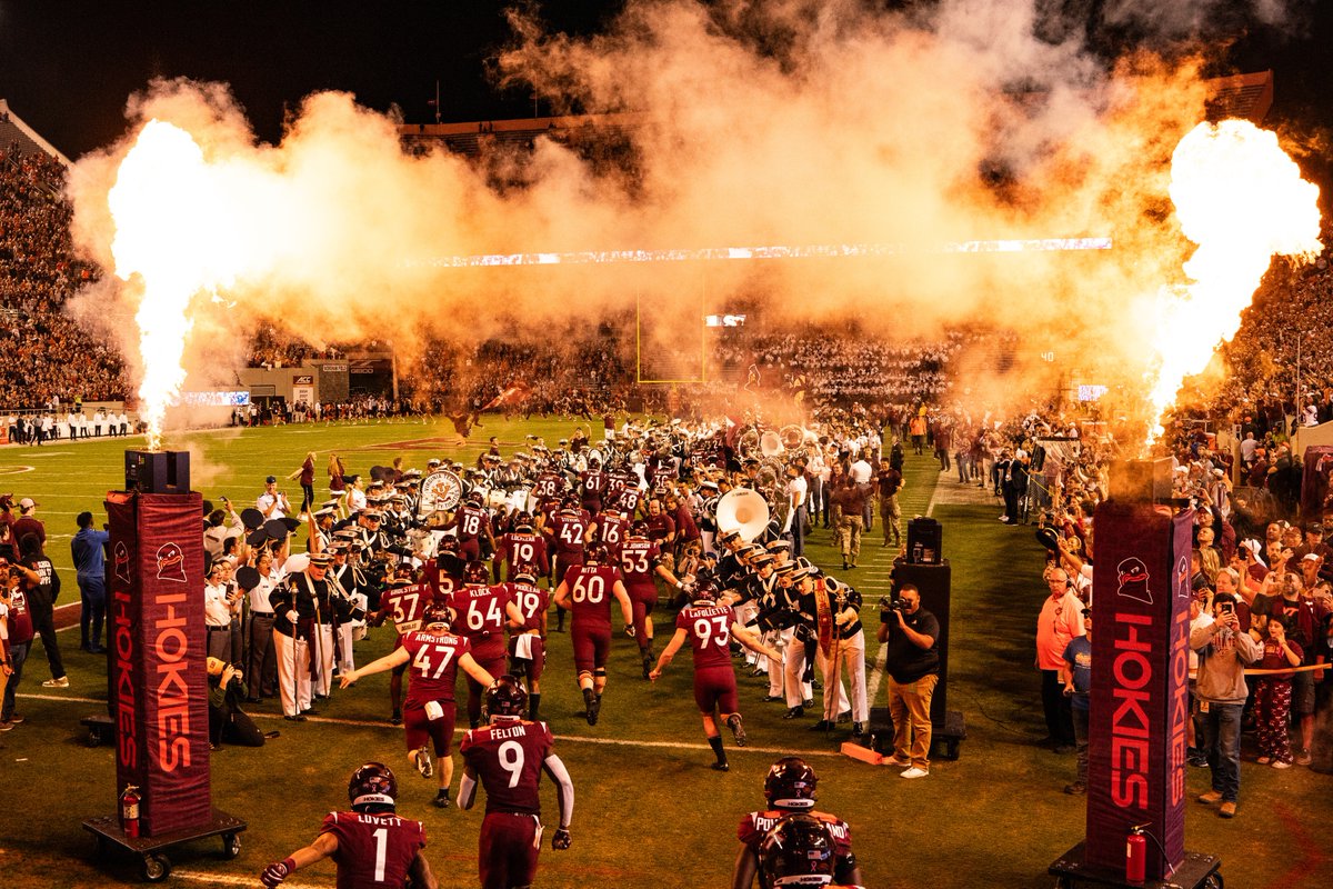#HokieNation has spoken: 𝗘𝗻𝘁𝗲𝗿 𝗦𝗮𝗻𝗱𝗺𝗮𝗻 is unmatched ⚡️ #ThisIsHome