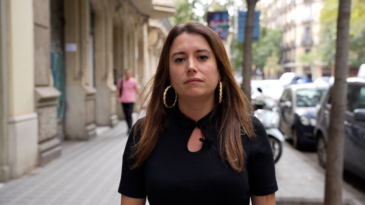 🏠 Junts, votant amb PP i V0X, s'està posant al costat dels lobbies, dels fons voltor i del capital estranger 📺 Laure Vega «L'habitatge ha de sortir de les mans d'aquells que el veuen com una mercaderia, i torni a ser el lloc on vivim»
